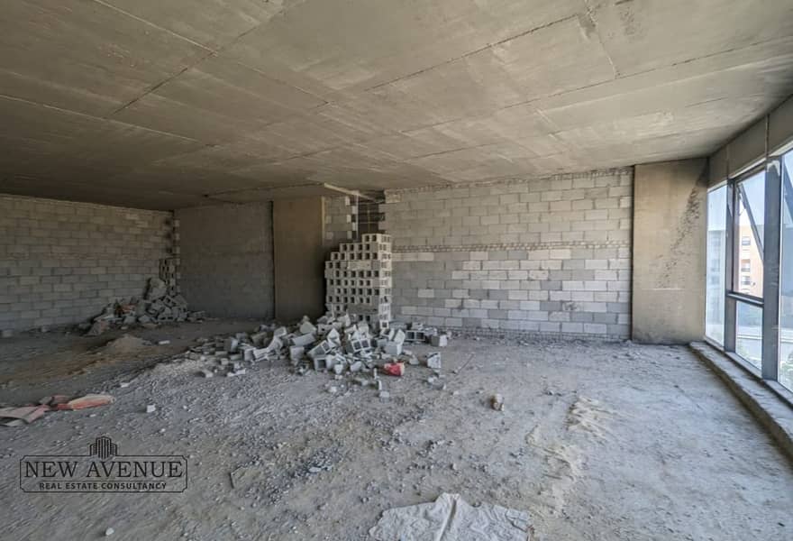 5 135d4102-ebb2-4a66-950c-dfd41d3fe9a8. jpg