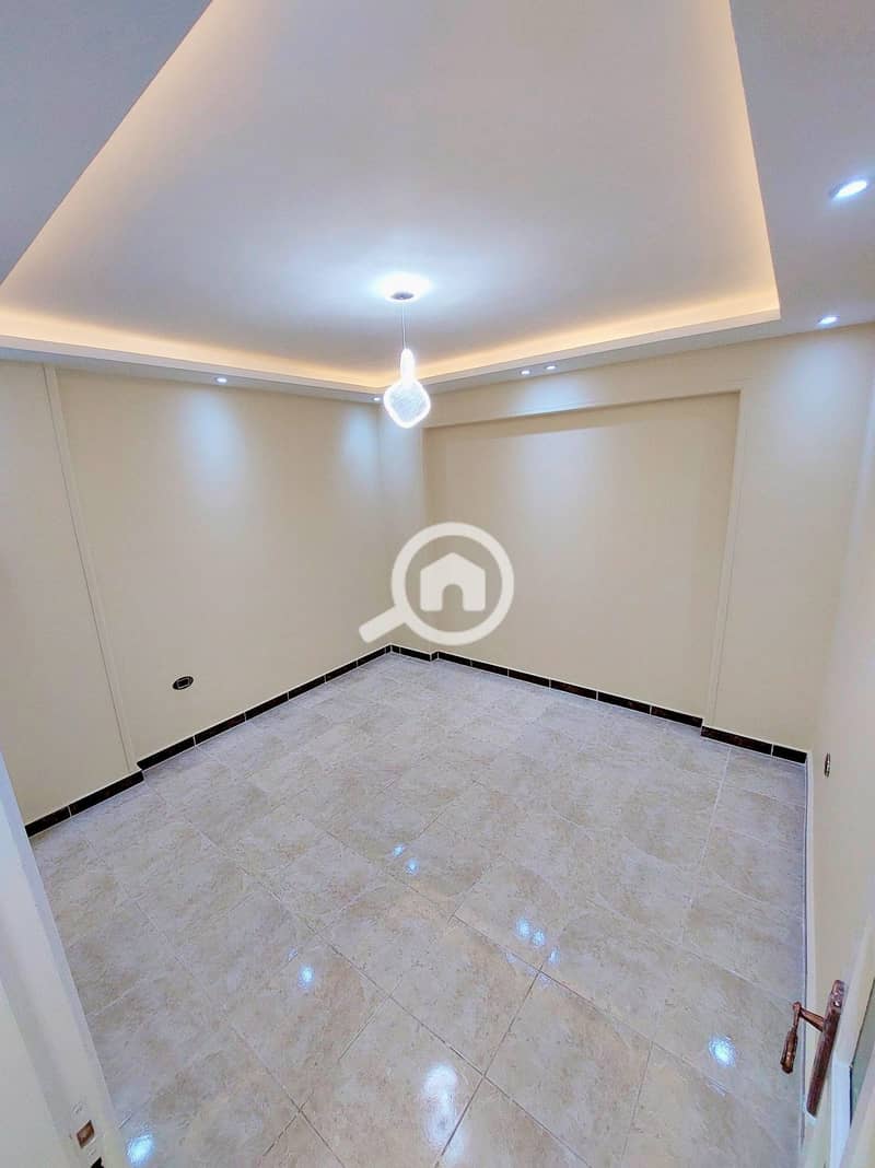 5 594319634_25418395321110886_1594626843224213803_n. jpg