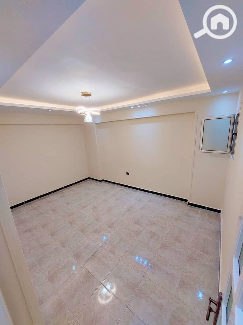 6 594071480_25418392911111127_6972292131146313057_n. jpg