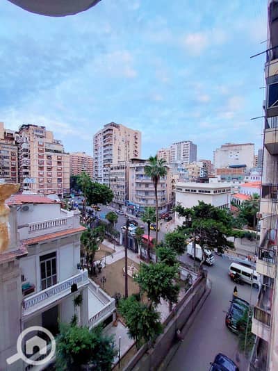 فلیٹ 3 غرف نوم للبيع في لوران، الإسكندرية - 594021147_25409531021997316_6396483976764410521_n. jpg