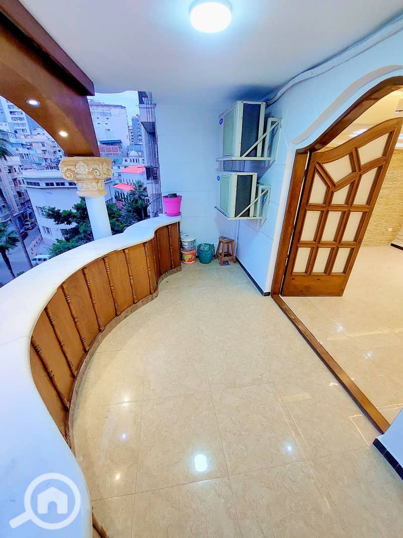 9 593396355_25409696671980751_2570135808982124494_n. jpg