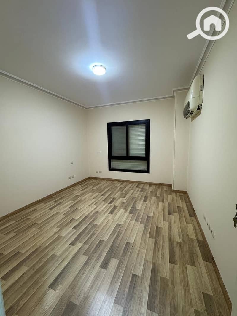 2 44309b07-0f1d-4882-8284-38c473c309b7. jpeg