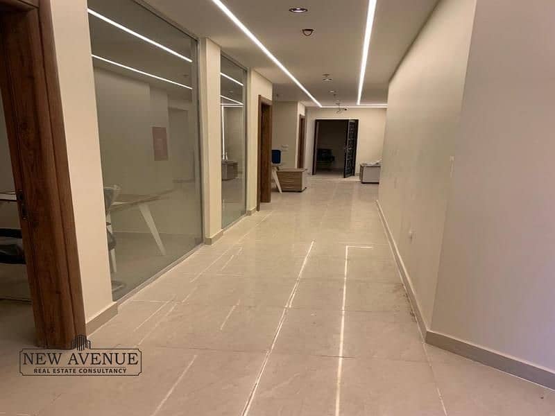 7 78e37b8a-f526-4de8-abf8-bb96e1062278. png