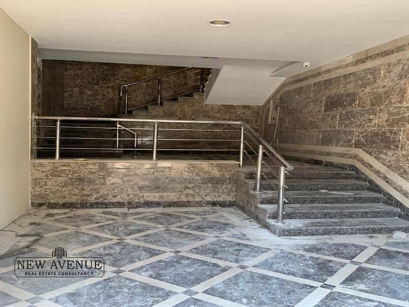 16 525ffea1-8316-41e7-974d-8950e9a0d1db. png