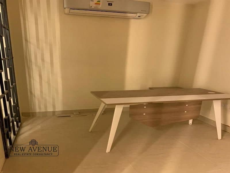 19 d75b01a7-040b-4a59-839c-0eeb9ecc6847. png