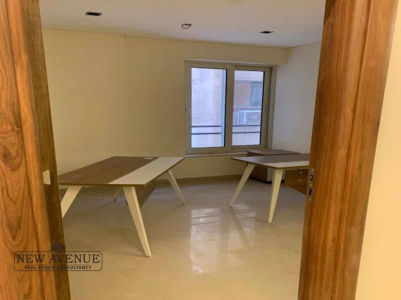 23 9230b5d1-3131-4c33-acff-46475e729070. png