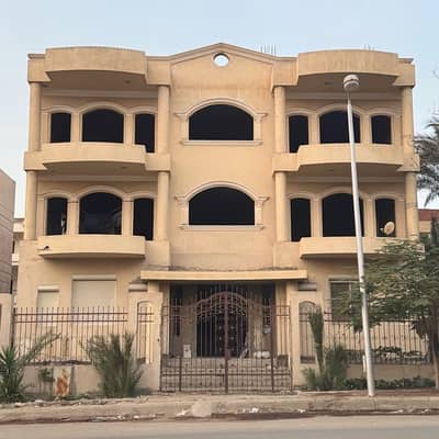 فیلا 11 غرف نوم للبيع في القاهرة الجديدة، القاهرة - فيلا للبيع