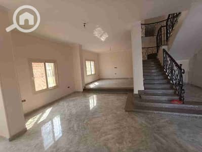 دوبلكس 5 غرف نوم للايجار في مدينة الشروق، القاهرة - 1000099904. jpg