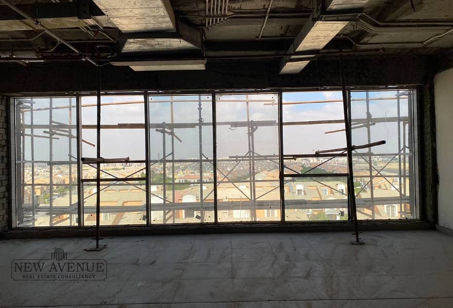 5 e37043b4-845a-412f-95eb-3eef5fc0d215. jpg