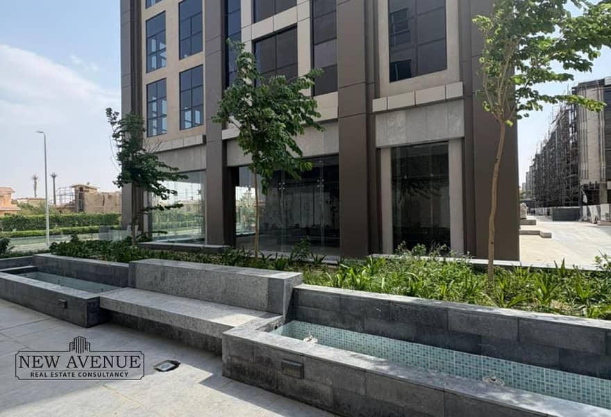 2 1ae16324-17f1-458c-bc5e-bd230ba75a09. jpg