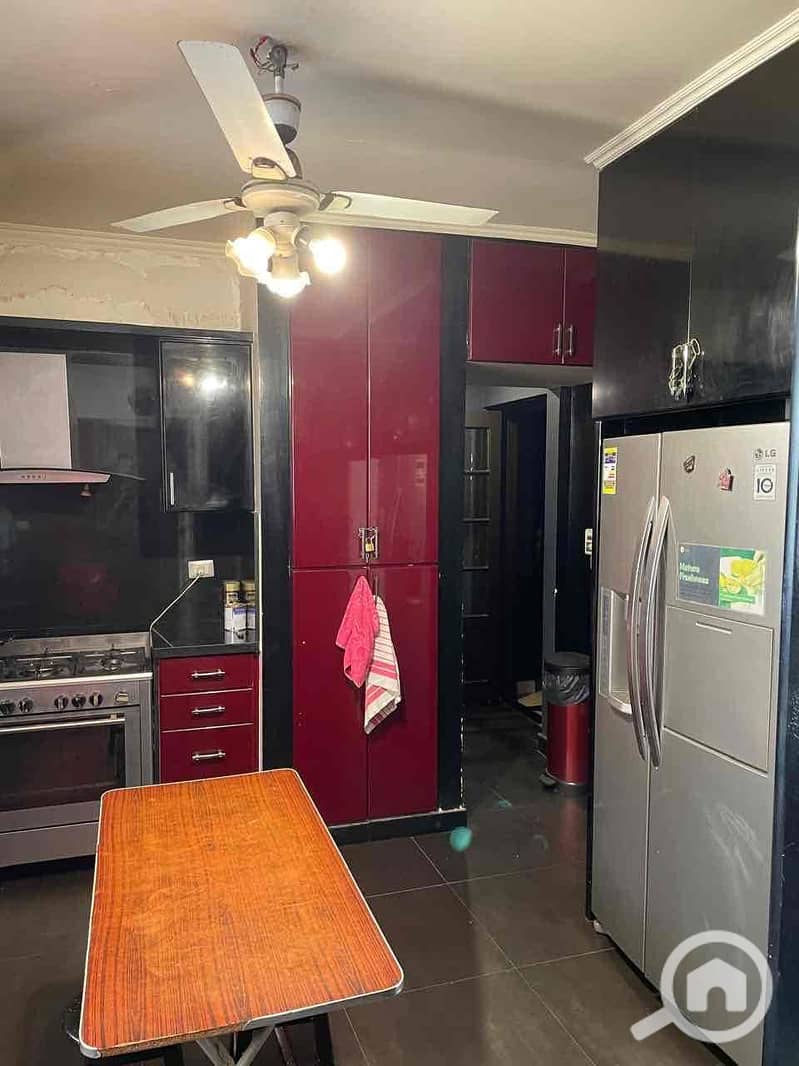 17 e0c643c5-f529-4565-b6dc-c21b88103d3a. jpg