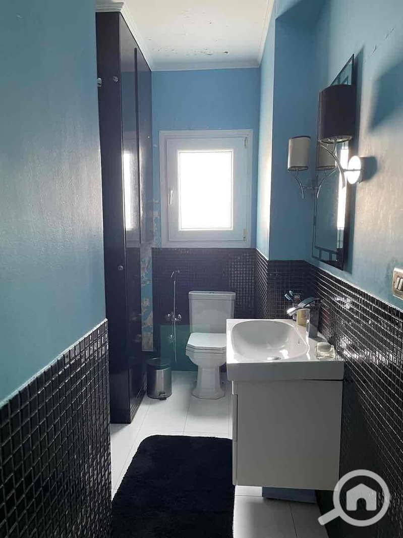 22 52237f20-24ba-4f85-b588-5723c93b53e8. jpg