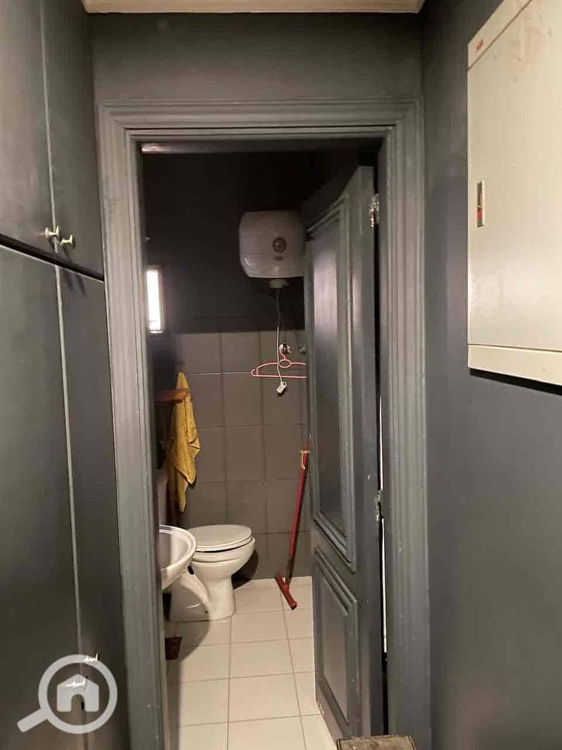 24 1e84d8e7-9eee-43db-95cd-4a42dcd9fd25. jpg