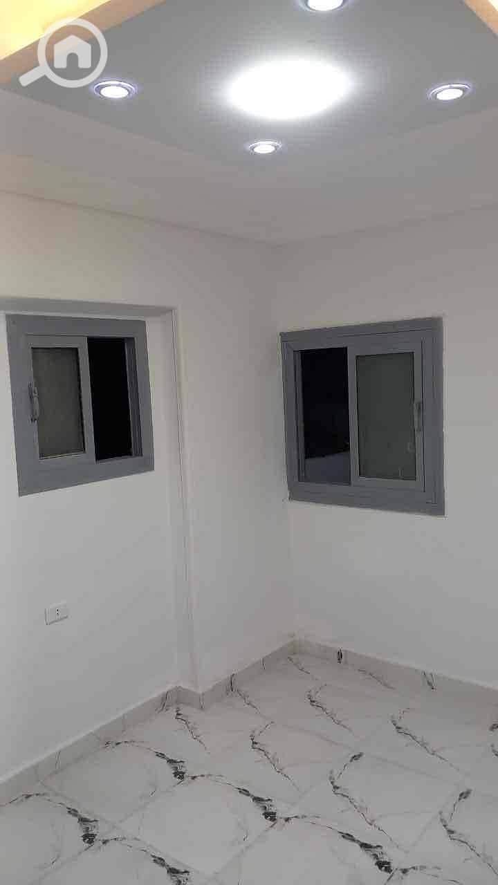 2 458c2634-34d7-42fd-9693-b57b9b796c8f. jpg