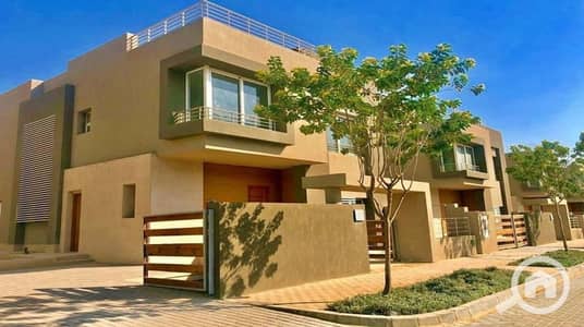 تاون هاوس 4 غرف نوم للبيع في القاهرة الجديدة، القاهرة - IMG-20251109-WA0238. jpg