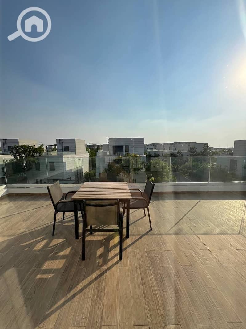 6 photo_2025-07-14_23-02-16. jpg