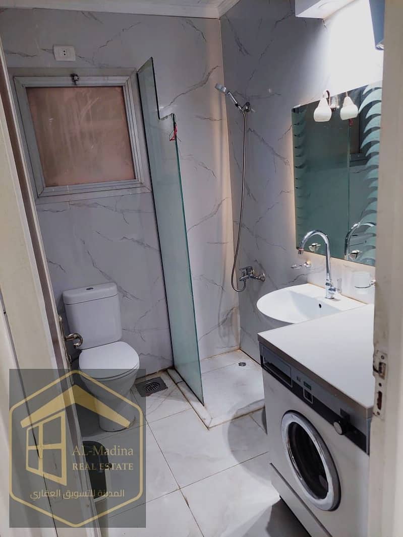 8 WhatsApp Image 2025-12-16 at 14.37. 50_2deaa050. jpg