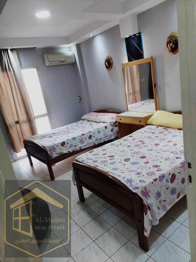 10 WhatsApp Image 2025-12-16 at 14.37. 51_50479479. jpg