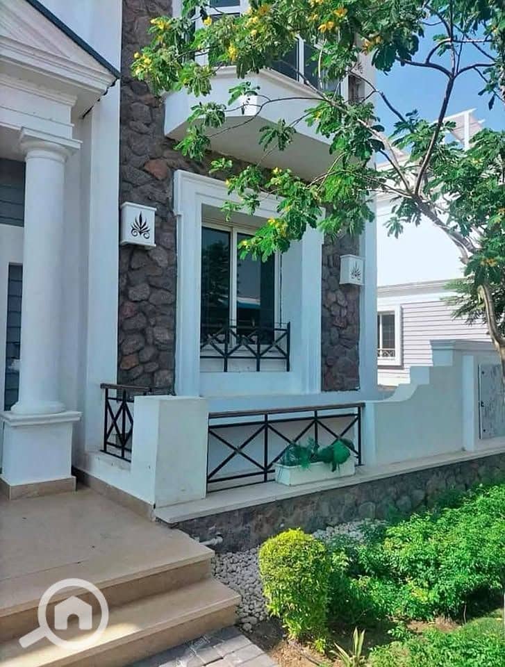 10 558958010_1354796376380354_8150017535287174909_n. jpg