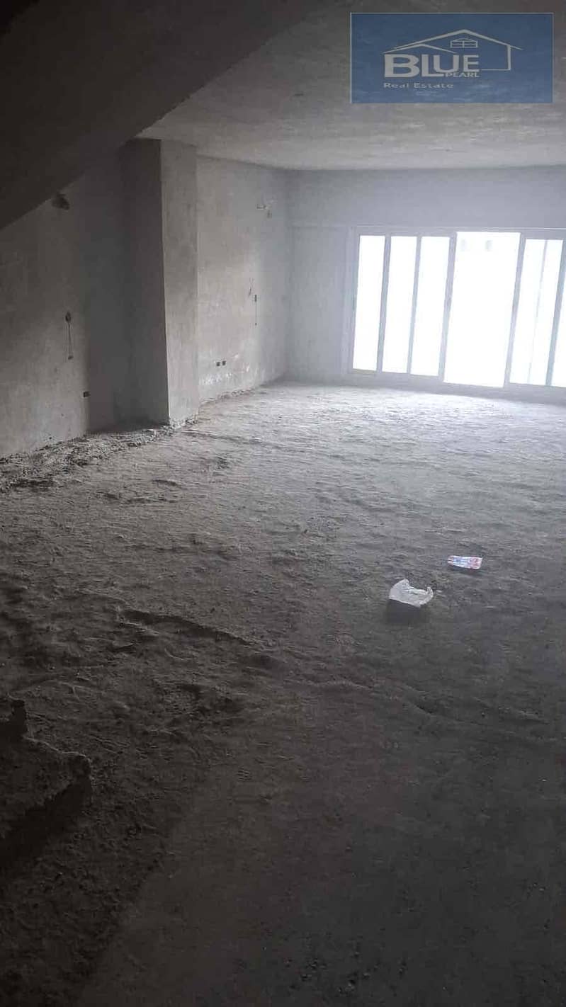 5 8f47f221-6e77-4590-8bf5-e3f6ce80bf69. jpg