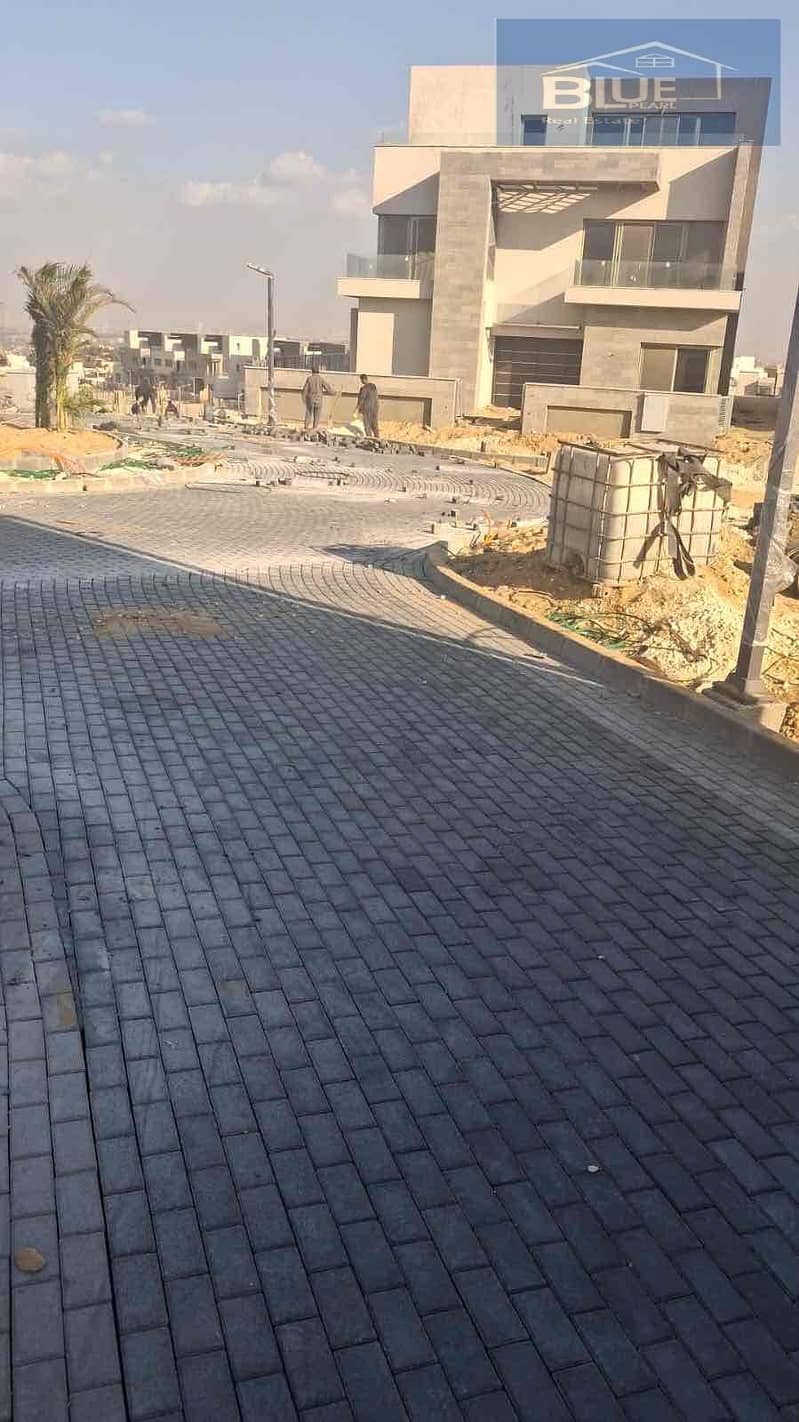 13 e1650662-fa14-46d6-ab7b-ecd1a7404a1d. jpg