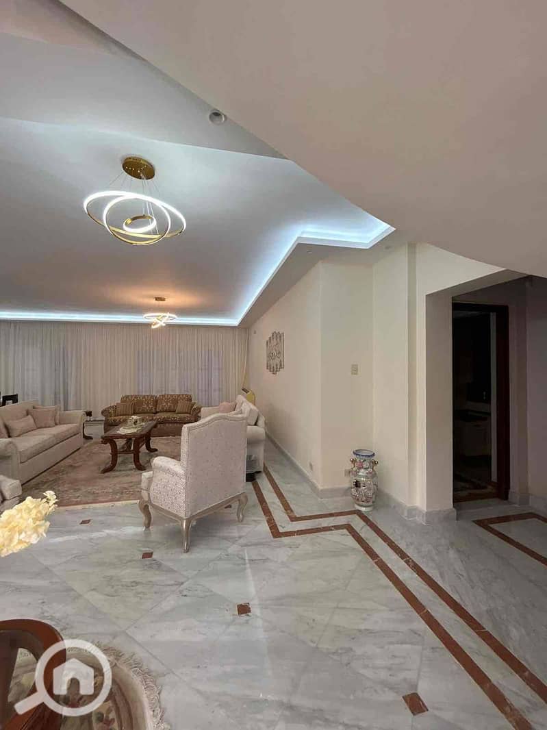 11 aab75a38-53ff-439a-8618-a57ccf6cf655. jpg