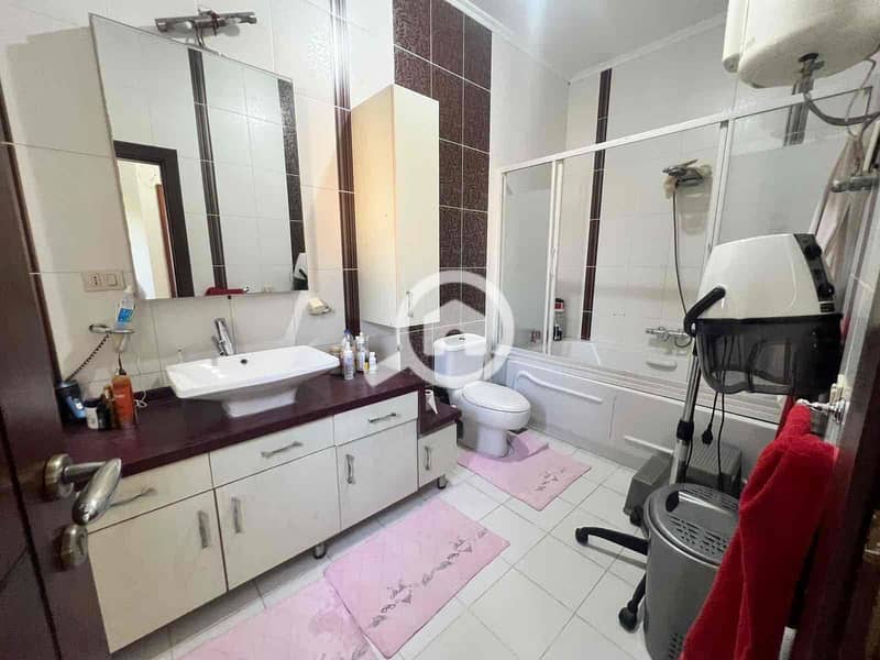 13 235cac39-58f6-49a3-991d-af51b498e608. jpg