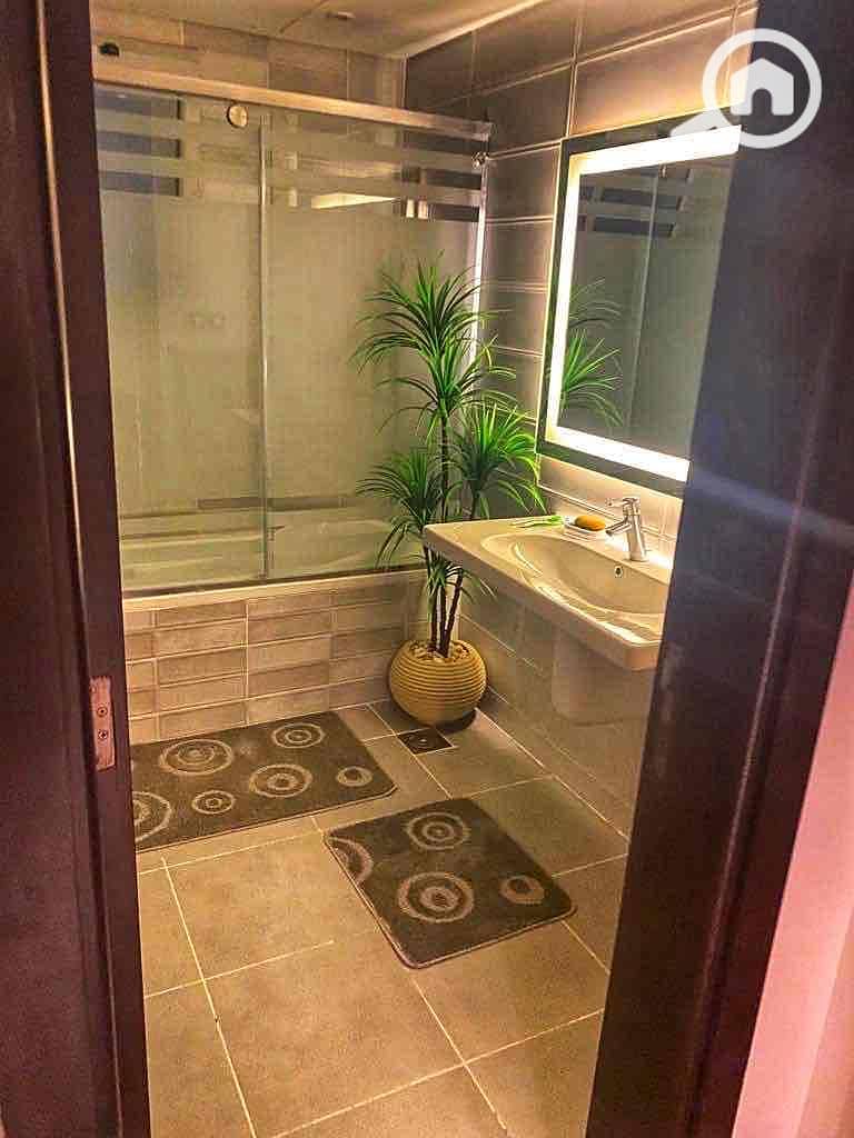 3 e0681f69-96e1-42b8-b89c-beec3db6473c. jpg