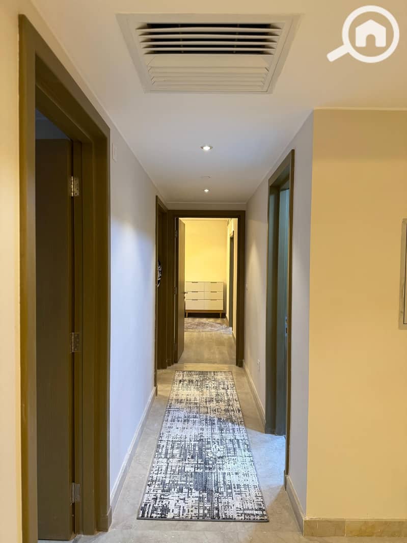 6 c4f1f2e7-627e-44c0-bfa8-b66a00256e28. jpeg