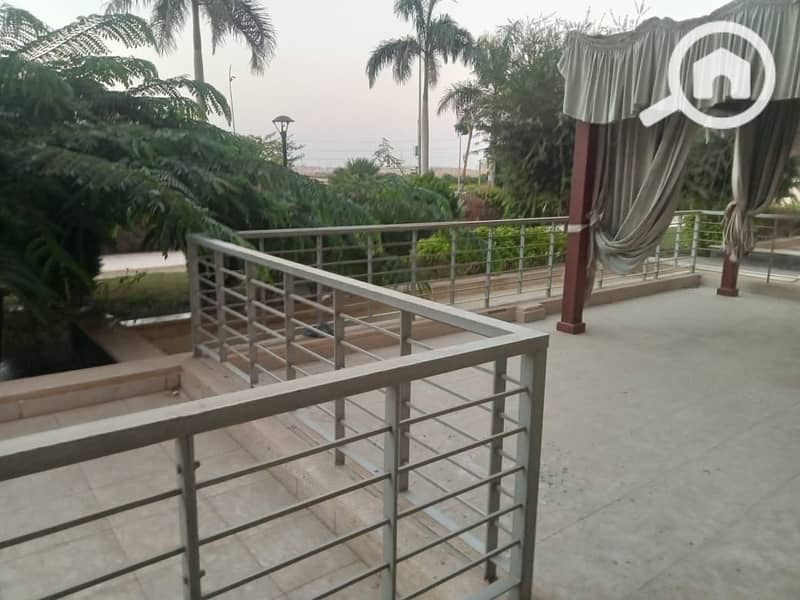 4 WhatsApp Image 2025-12-17 at 10.02. 37 (2). jpeg