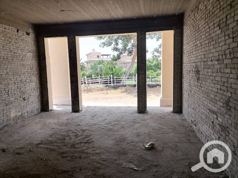 19 eb7b535b-48fd-4c19-a69f-6c37d14fb22c. jpg