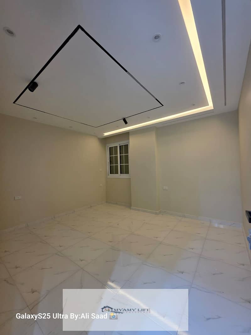 14 WhatsApp Image 2025-12-16 at 7.57. 22 PM. jpeg