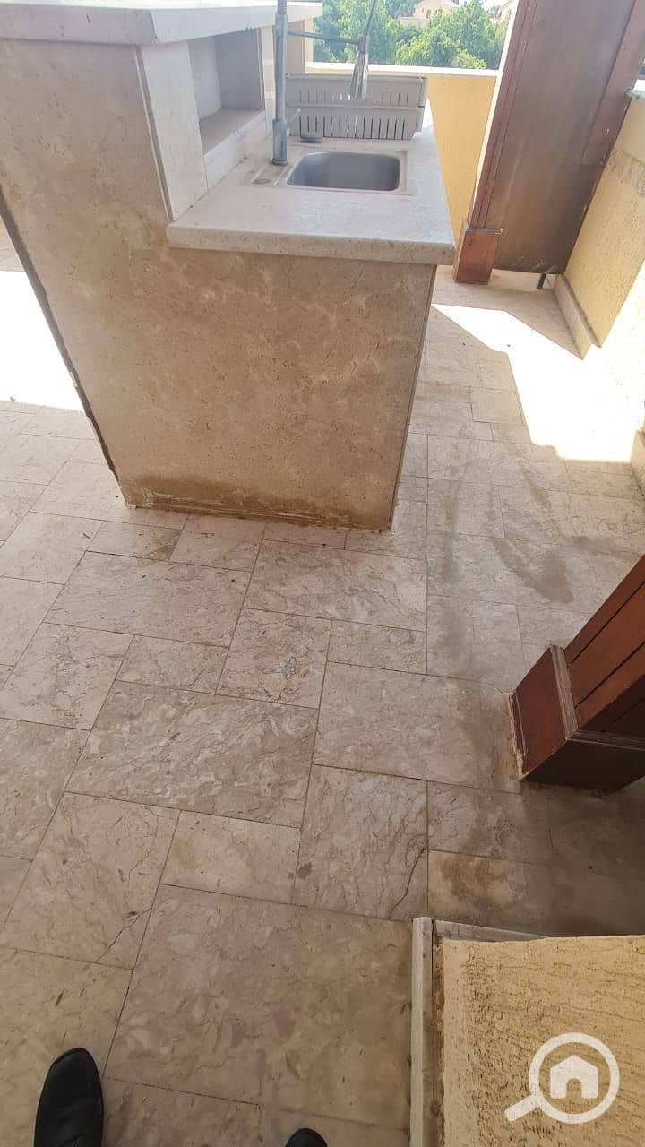 23 c1233cc3-f4f7-450c-a601-77cb753702e5. jpeg