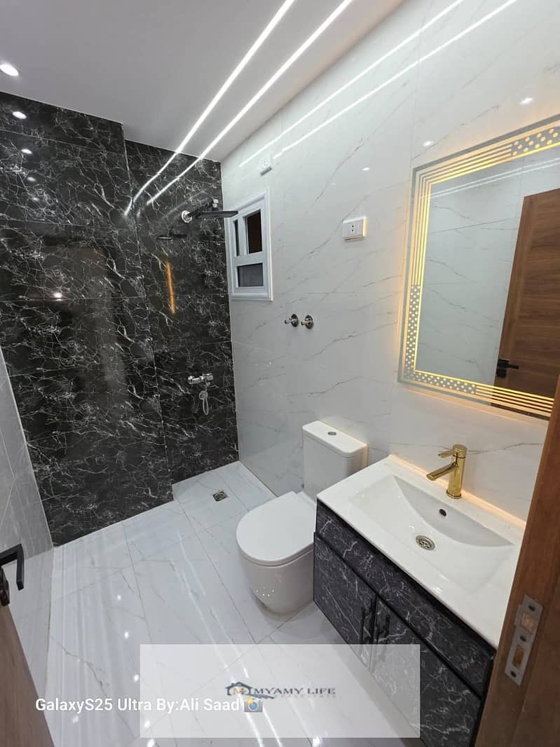 11 WhatsApp Image 2025-12-16 at 3.37. 42 PM. jpeg