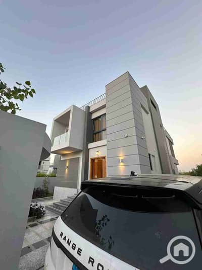 فیلا 4 غرف نوم للايجار في الشيخ زايد، الجيزة - 1000262833. jpg فیلا 4 غرف نوم للايجار في الشيخ زايد، الجيزة - 1000262833. jpg