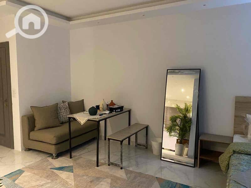 9 1eb127aa-d910-4a9e-91c6-ef18aed97e75. jpg