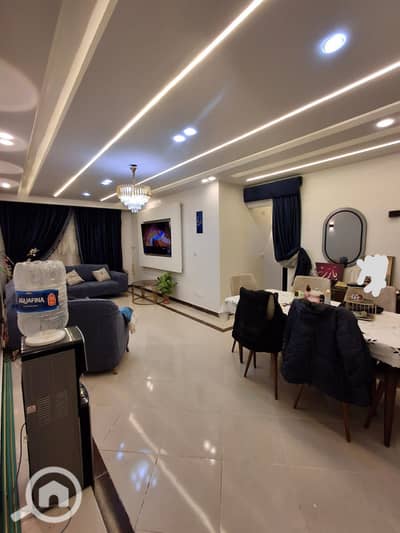 شقة 3 غرف نوم للبيع في 6 أكتوبر، الجيزة - WhatsApp Image 2025-12-16 at 7.52. 09 PM. jpeg