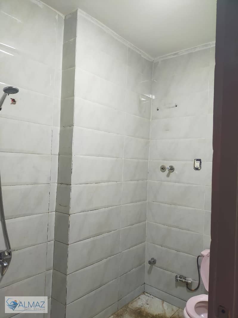 4 WhatsApp Image 2025-12-17 at 11.02. 56 AM. jpeg