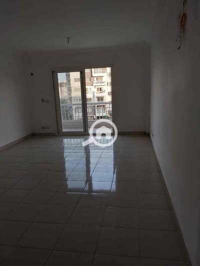 3 Bedroom Apartment for Sale in Madinaty, Cairo - 0a61c67b-5aaa-4235-b816-d52e61e8b324. jpg 3 Bedroom Apartment for Sale in Madinaty, Cairo - 0a61c67b-5aaa-4235-b816-d52e61e8b324. jpg