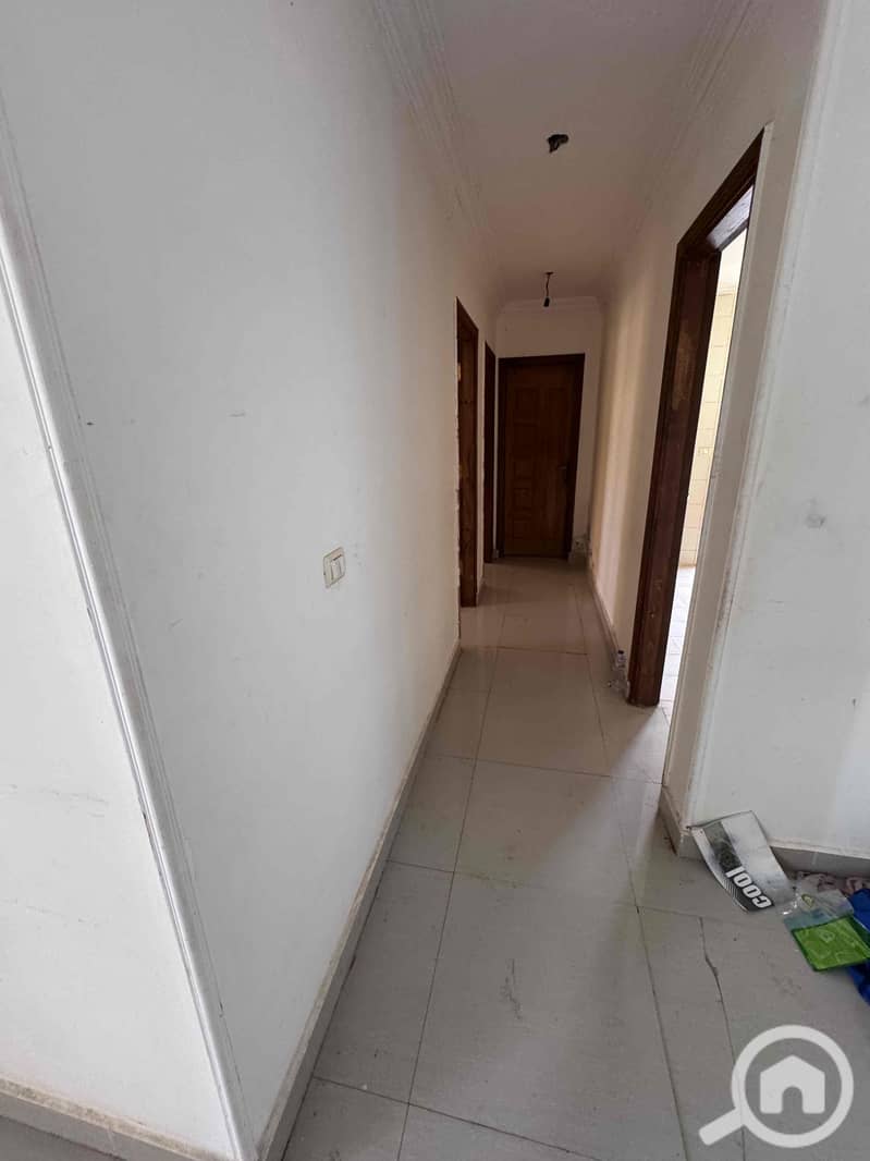 2 01e43281-aa49-4024-aa84-9e76aa28cd8f. jpg