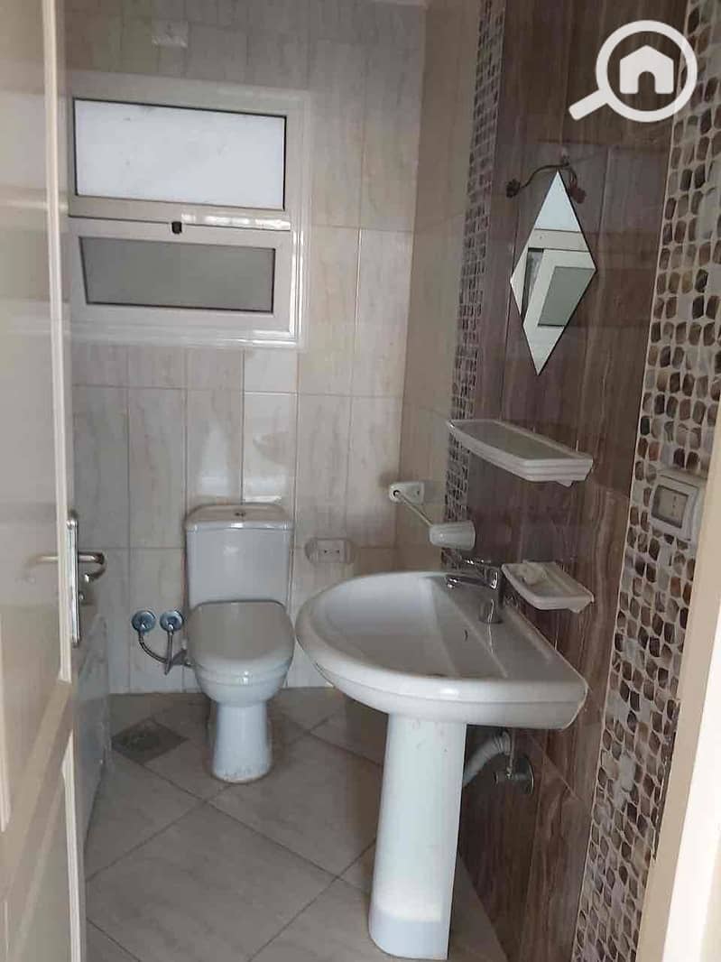 6 80e2b0a9-1387-4e07-987c-1c3278ef4e28. jpg