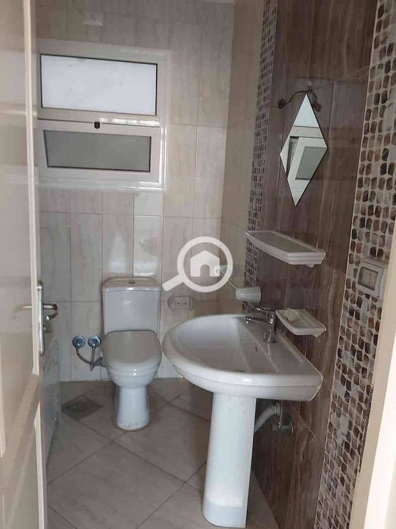 13 80e2b0a9-1387-4e07-987c-1c3278ef4e28. jpg