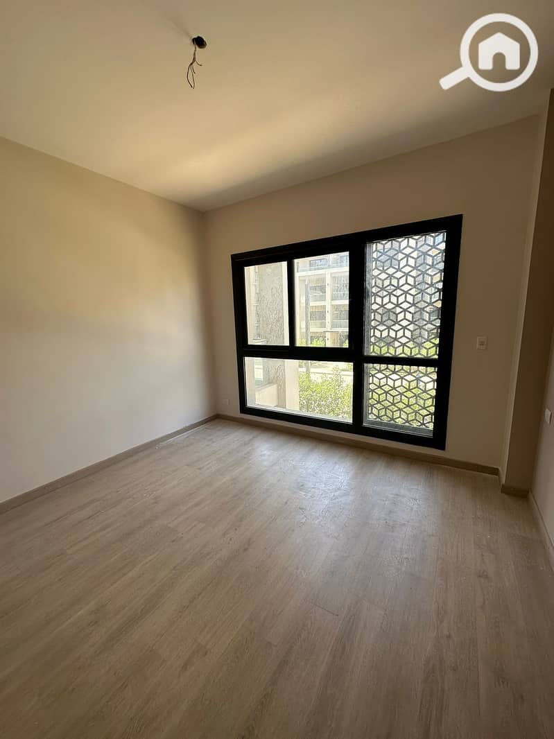 2 WhatsApp Image 2025-12-03 at 12.33. 48 PM. jpeg