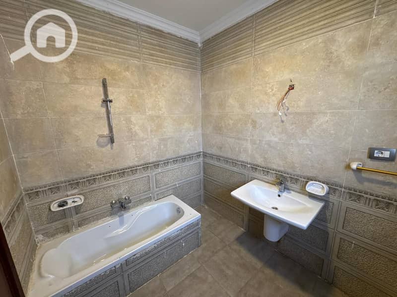 16 IMG-20251217-WA0030. jpg