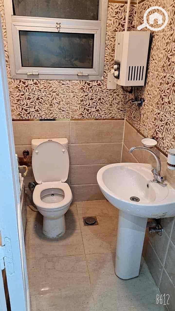 6 0072d687-aa3e-4fb0-a656-90f8f1ebfd80. jpg