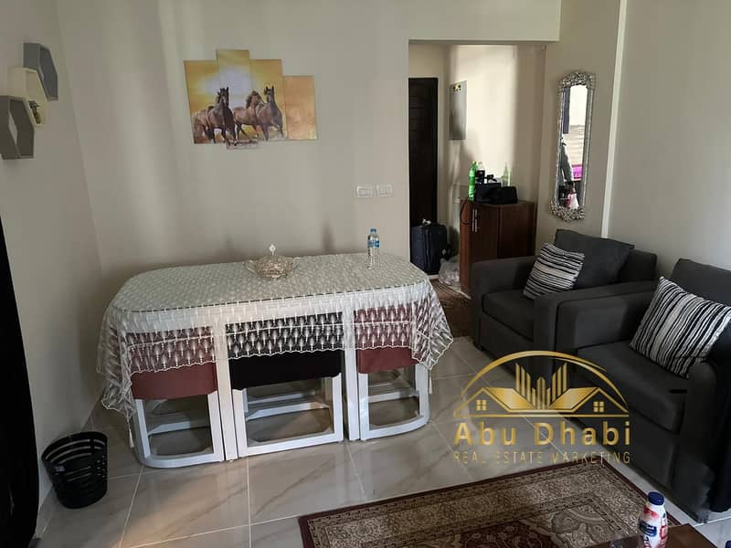 3 e436f7b0-962e-45f0-a464-c9c9508a9a4a. jpg