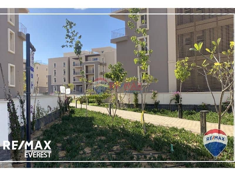 8 8d6f23a8-3490-40b8-86ad-61bfab6794c4_original (6). jpg