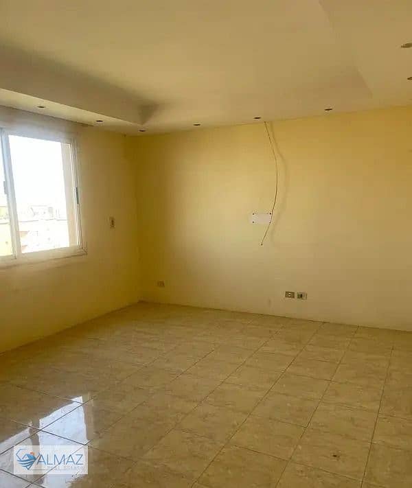 2 WhatsApp Image 2025-12-17 at 11.39. 48 AM (1). jpeg