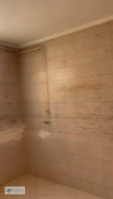 16 WhatsApp Image 2025-12-17 at 11.59. 14 AM (3). jpeg