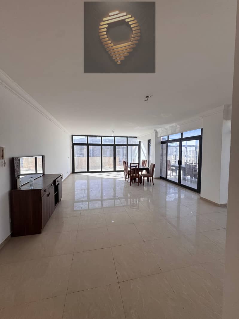 3 WhatsApp Image 2025-12-17 at 11.37. 00_6ccfaff3. jpg